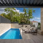 Stunning In Apartamento Crikvenica