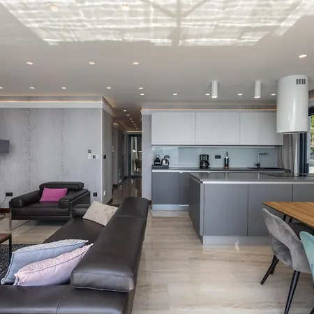 Stunning In Διαμέρισμα