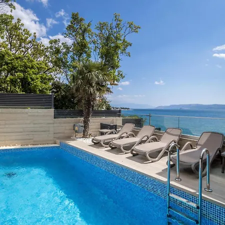 Apartment Cozy Apartment In Crikvenica With Sauna